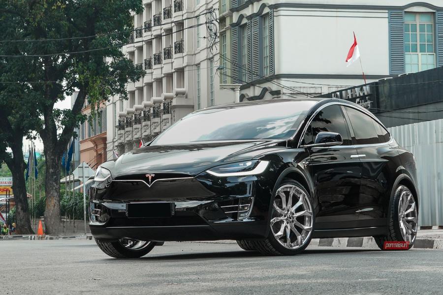Tesla Model X by Permaisuri on Forgiato Wheels (F2.16) '2017